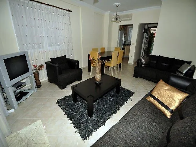 Oasis Holiday Residences Yanıklar 酒店