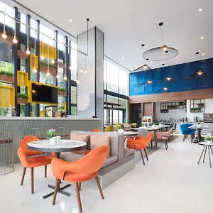 Отель Ibis Styles Bornova